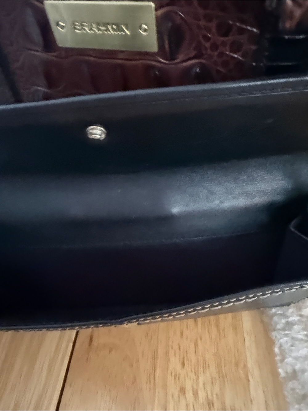 Coach leather turn lock wallet - Picture 3 of 4